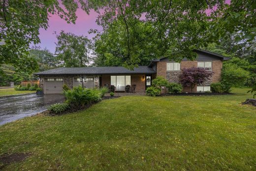 Casa Independente - Springwater Lakes, Dufferin County
