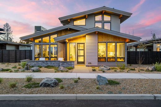Luxury home in Bend, Deschutes County