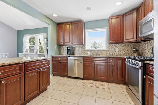 Частный Дом, Howell, Monmouth County