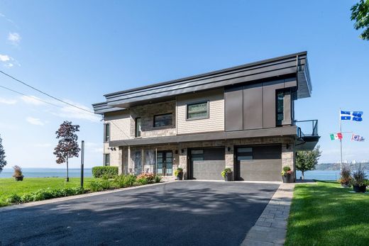 Lévis, Chaudière-Appalachesの一戸建て住宅