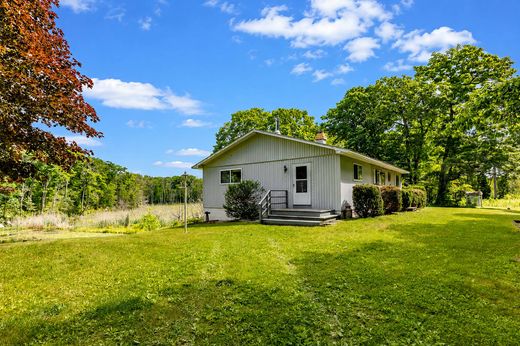 Detached House in Sharon, Litchfield County