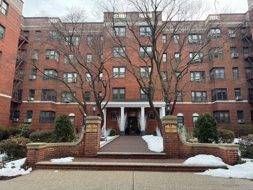 Apartment / Etagenwohnung in Hackensack, Bergen County