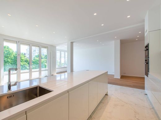 Apartment / Etagenwohnung in Brüssel, Region Brüssel-Hauptstadt