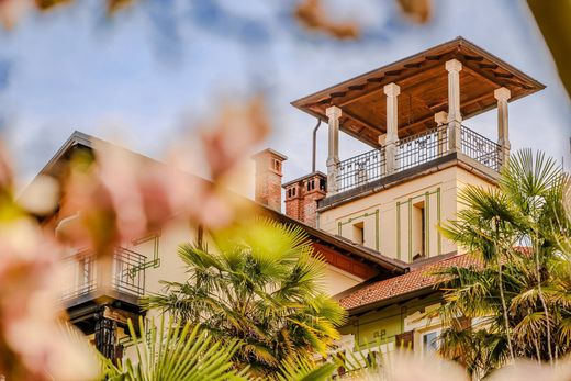 Villa - Orino, Provincia di Varese