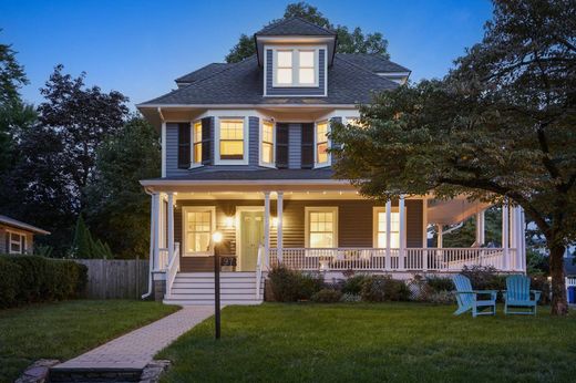Detached House in Montclair, Essex County