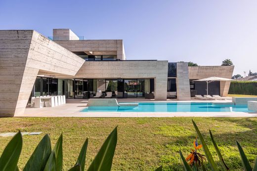 Detached House in Seville, Province of Seville