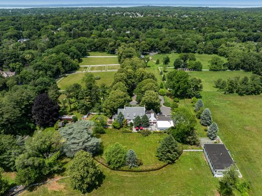Casa en Old Brookville, Nassau County