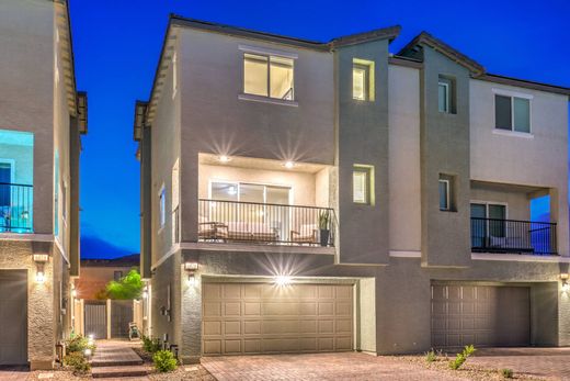 Townhouse in Las Vegas, Clark County
