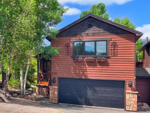 Luxury home in Silverthorne, Summit County