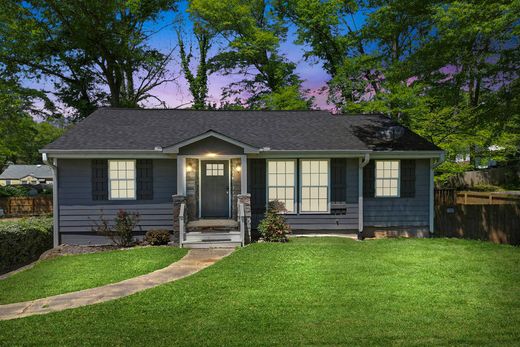 Detached House in Atlanta, Fulton County