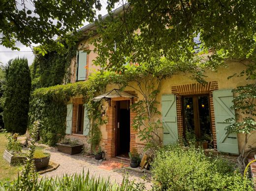 Müstakil ev Lavaur, Tarn