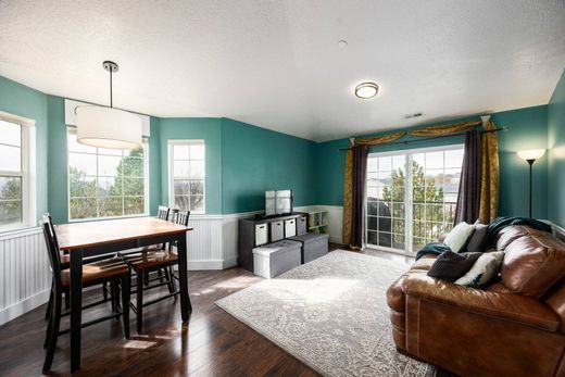 Квартира, Саратога-Спрингс, Utah County