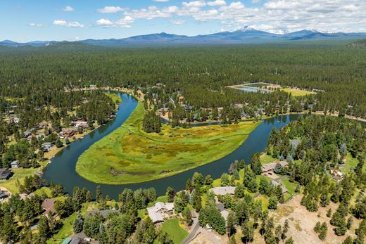 Luxury home in Bend, Deschutes County