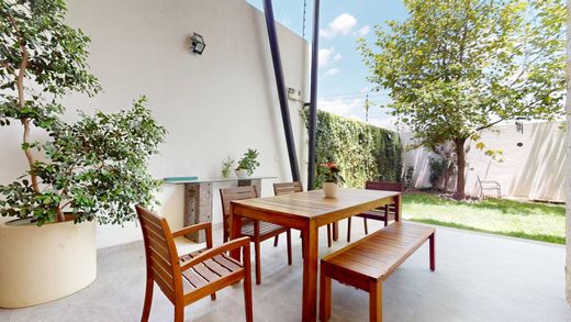 Casa di lusso a Santiago de Querétaro, Querétaro