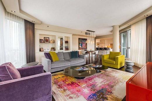 Apartment / Etagenwohnung in Montreal, City of Montréal