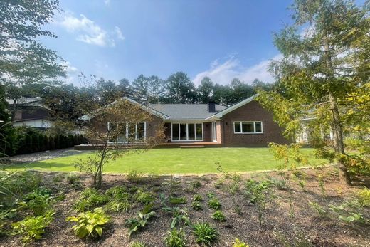 Detached House in Karuizawa, Kitasaku-gun