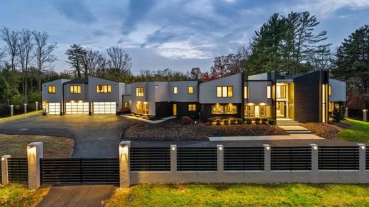 Detached House in North Bethesda, Montgomery County