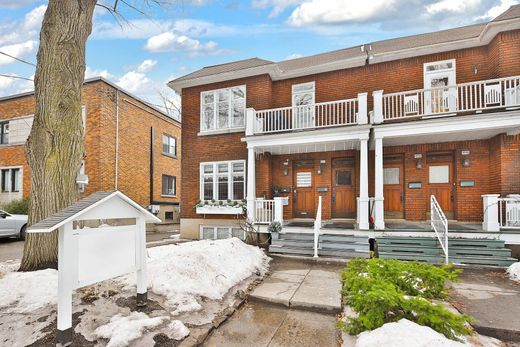 Duplex a Montréal, City of Montréal