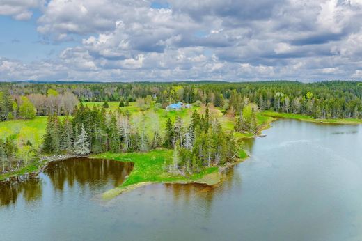 Casa Independente - Stonington, Hancock County