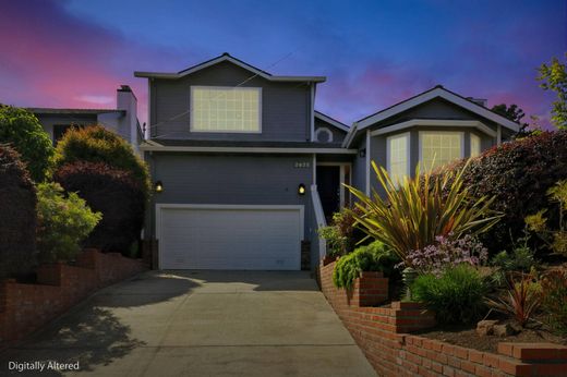 Detached House in Belmont, San Mateo County
