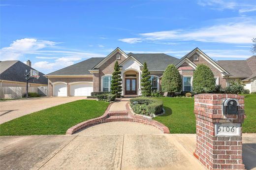 Detached House in College Station, Brazos County