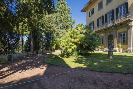 Villa in Lari, Province of Pisa