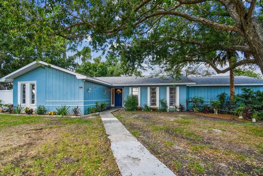 Seminole, Pinellas Countyの一戸建て住宅