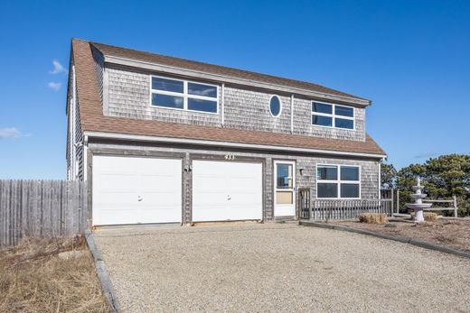 Detached House in North Truro, Barnstable County