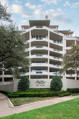 Apartment in Highland Park, Dallas County