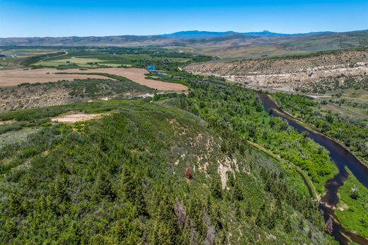 Land in Hayden, Routt County