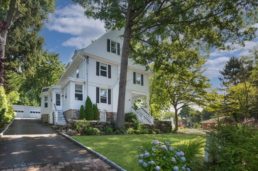 Luxury home in Larchmont, Westchester County