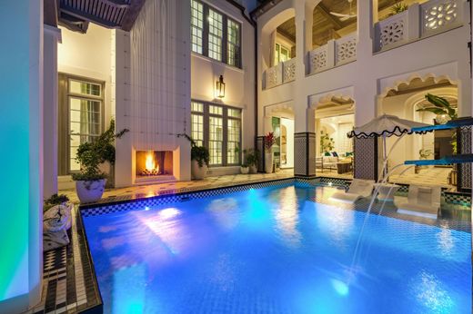 Detached House in Alys Beach, Walton County