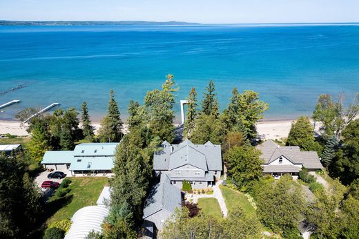 Частный Дом, Meaford, Ontario