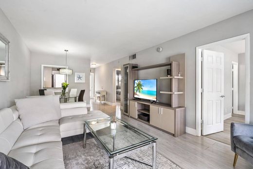 Daire Pompano Beach, Broward County