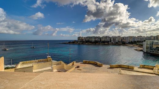 아파트 / San Ġiljan, Saint Julian's