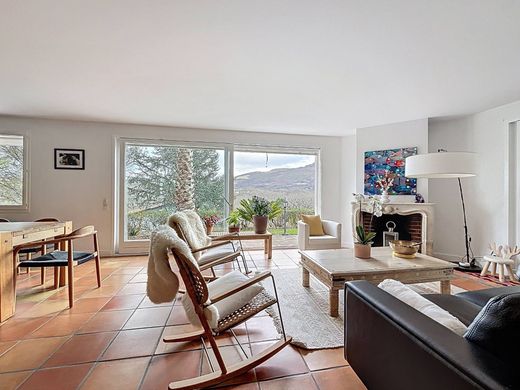 Detached House in Ascain, Pyrénées-Atlantiques