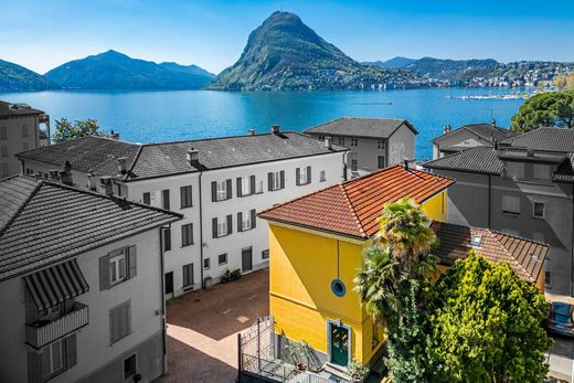 Vrijstaand huis in Lugano, Cantone Ticino