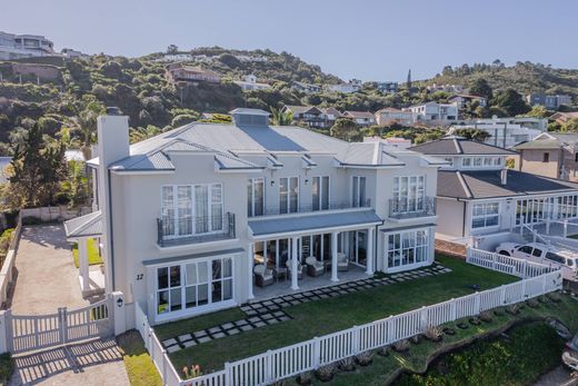 Einfamilienhaus in Mossel Bay, Eden District Municipality