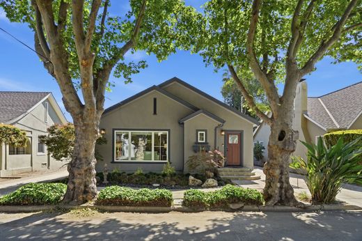 Müstakil ev San Jose, Santa Clara County