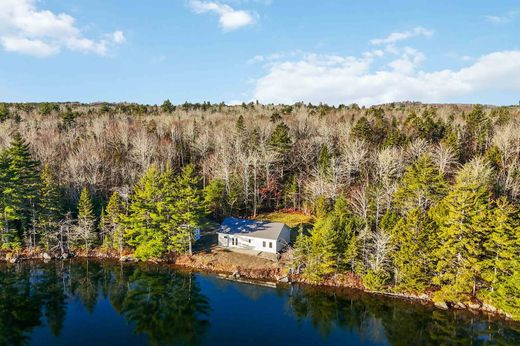 Detached House in Newburne, Nova Scotia