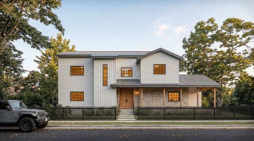 Detached House in Austin, Travis County