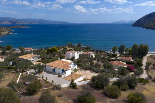 Casa Unifamiliare a Ermióni, Nomós Argolídos