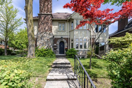 Vrijstaand huis in Toronto, Ontario