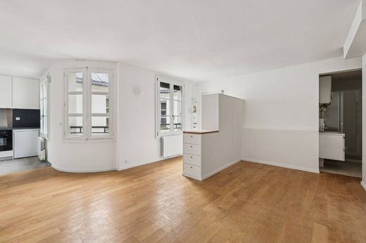 Daire Saint-Germain, Odéon, Monnaie, Paris