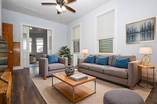 Casa di lusso a West Bergen, Hudson County