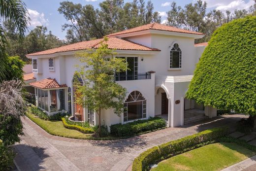 Guadalajara: Villas and Luxury Homes for sale - Prestigious Properties