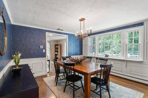 Casa en Wayland, Middlesex County