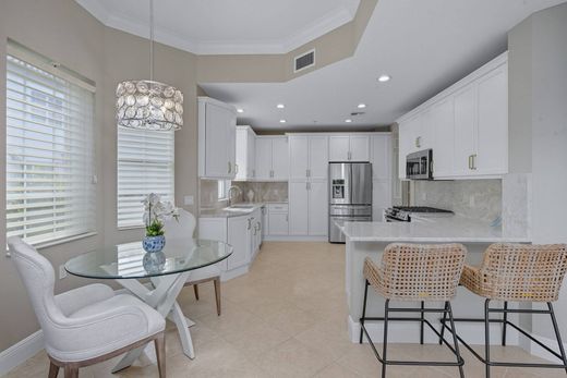 Apartment in Naples, Collier County