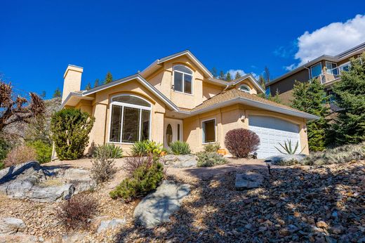Detached House in Okanagan Falls, British Columbia