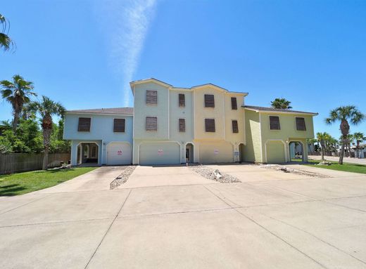 Townhouse in Port Aransas, Nueces County